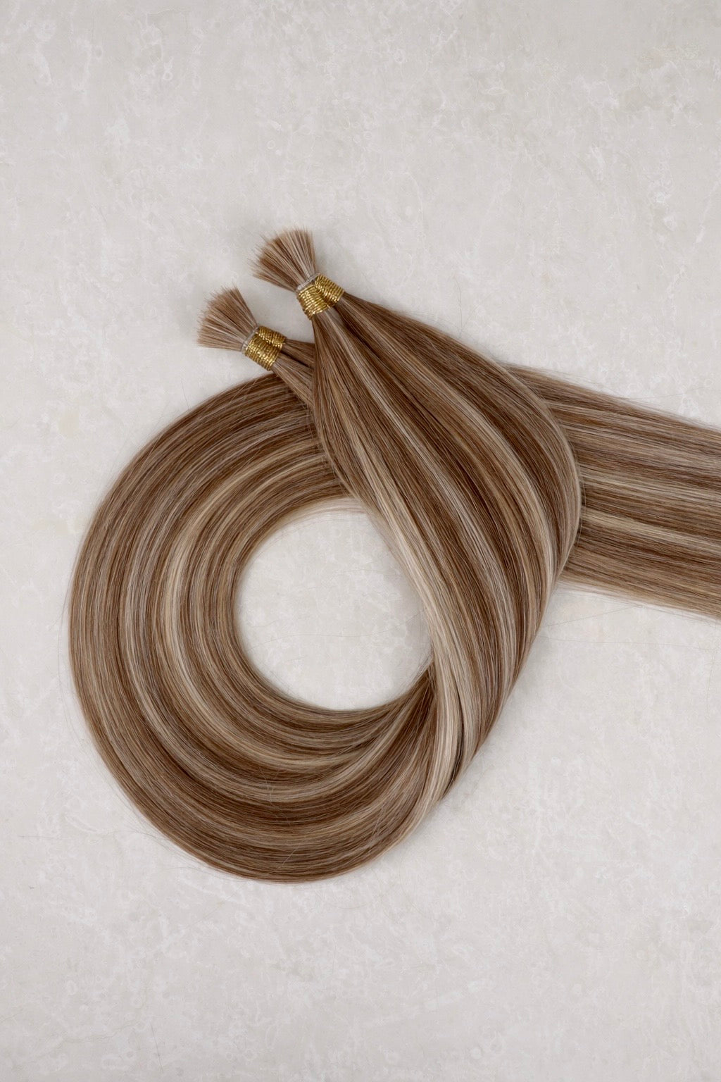 Human Hair Extensions. Highlight Bronde #P18/DB3